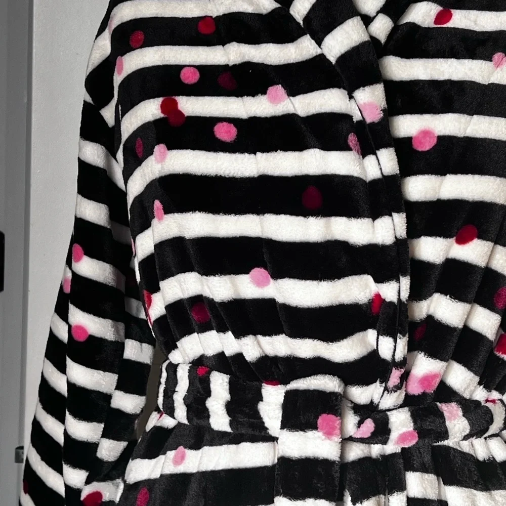 NWT Kate Spade Stripe black white  Polka Dot Robe chenille plush size Xs/small